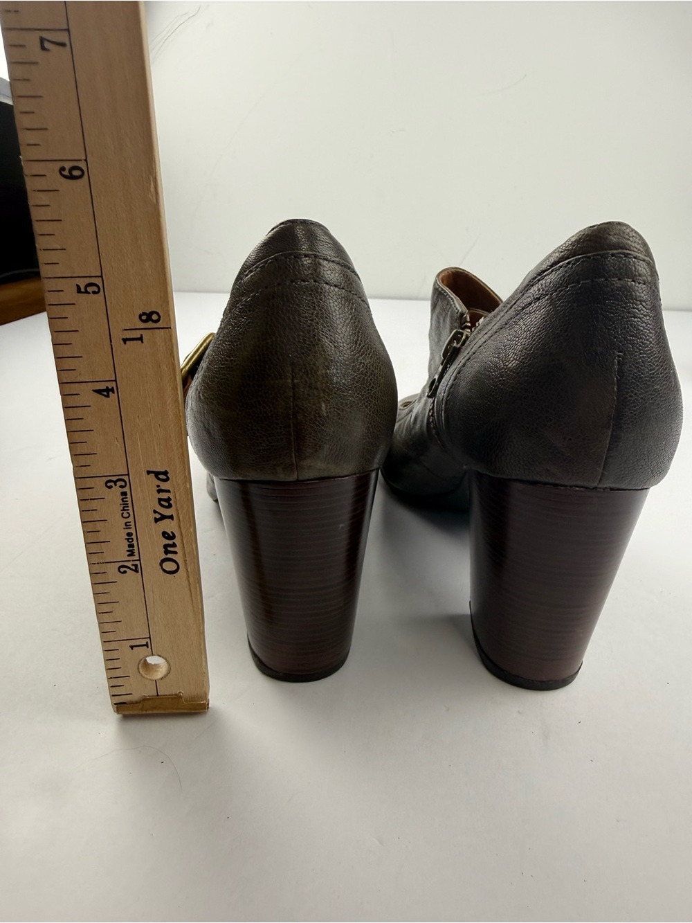 Clarks Indigo Womens 9.5 Town Club Mary Jane Block Heel Olive Green Leather - Picture 2 of 6